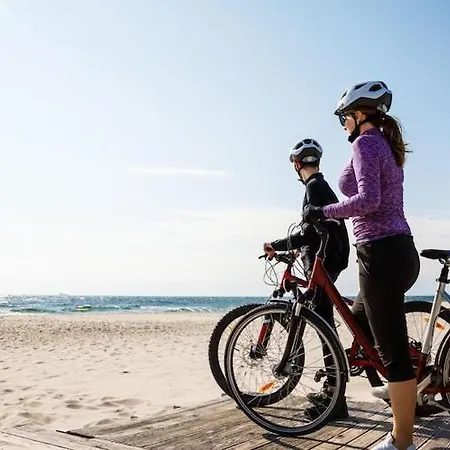 Single-story Close To The Nyaraló *