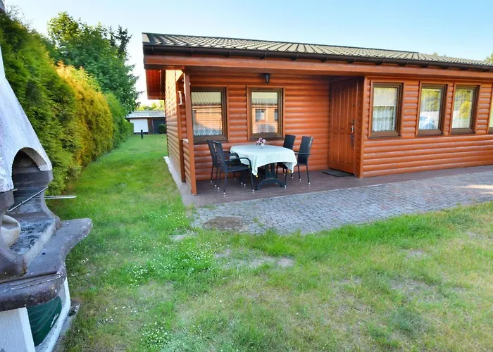 Single-story Close To The Сasa de vacaciones Rosnowo